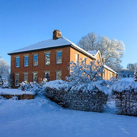 Bed and Breakfast Eithinog Hall à Welshpool Extérieur photo